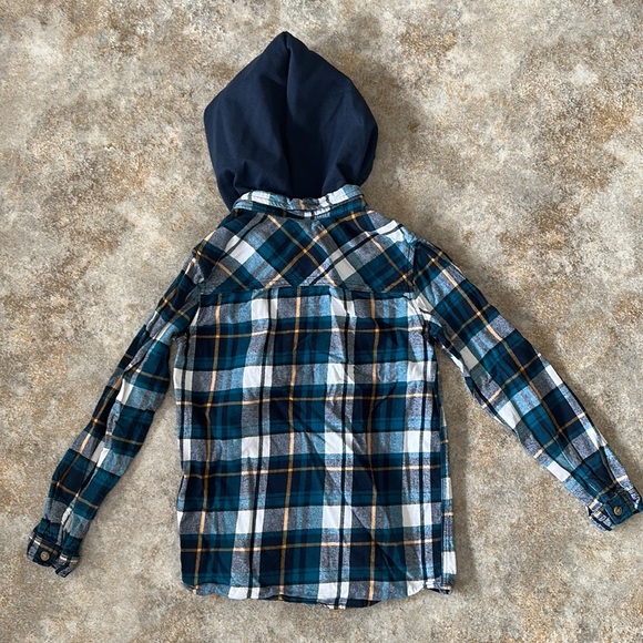 Boys MID Flannel Button Up With Hood - Picture 6 of 6